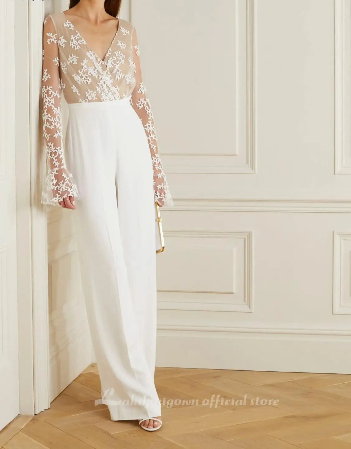 Wedding Jumpsuit Boho Beach Bridal Suit, Feel confident and comfortable on your big day with our Bohemian Lace Jumpsuit. The stunning lace design