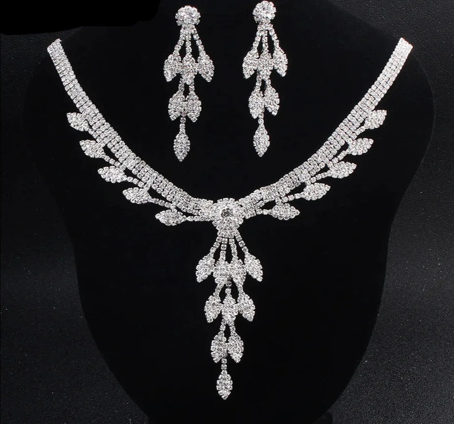 Austrian Crystal Bridal Jewelry Set Silver Color Necklace Earrings