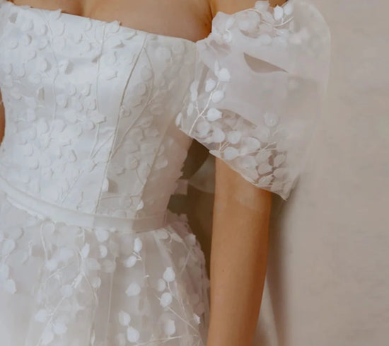 Lace Short Wedding Dress Puff Sleeves A Line Bridal Mini Dress