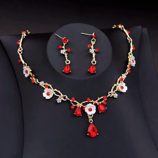 Vintage Crown Jewelry Set for Women Tiaras Choker Necklace Earring Jewelry Set