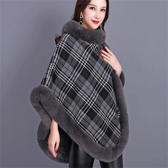 Striped Plaid Poncho Winter Faux Fur Street Wear Triangle Fur Neck Pullover Cloak