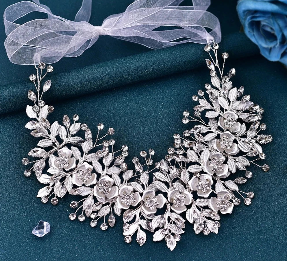 Elegant Crystal Floral Waistband Dress Belt Jewel Accessory