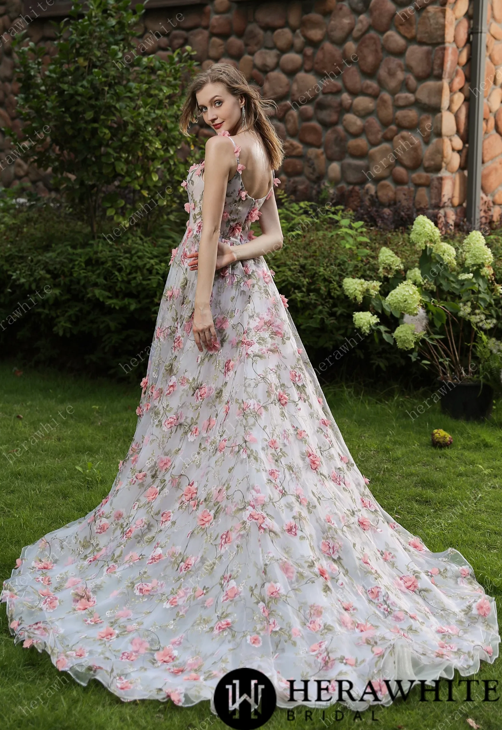 Wedding Dress 3D Flowers And Train With Detachable Sleeves