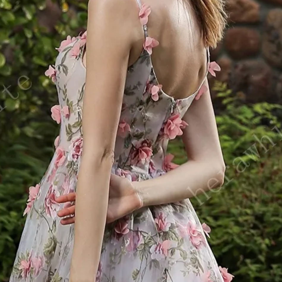 Wedding Dress 3D Flowers And Train With Detachable Sleeves