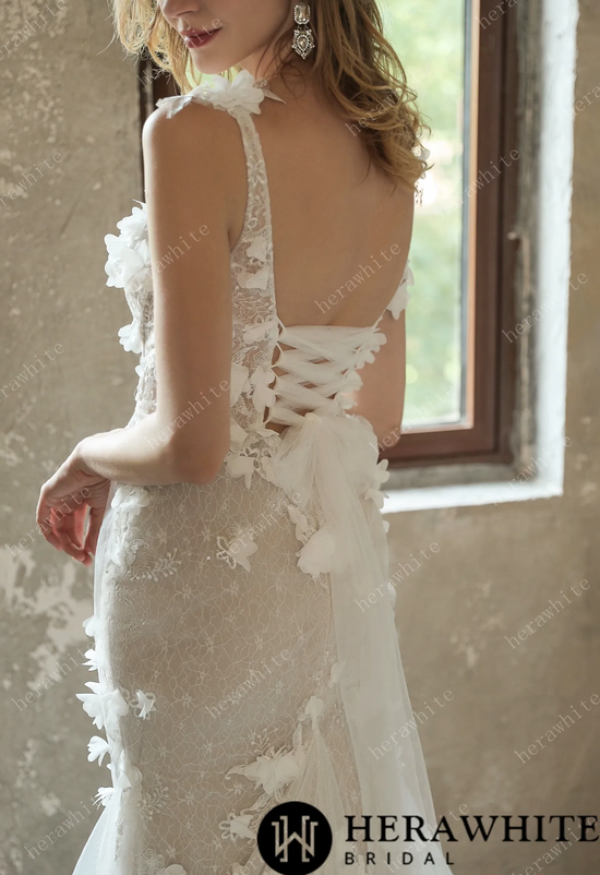 Stunning 3D Petal Lace Wedding Dress And Sparkle Tulle