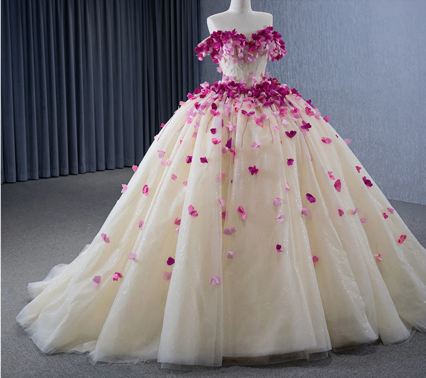 Quinceanera Dress Organza Ball Gown