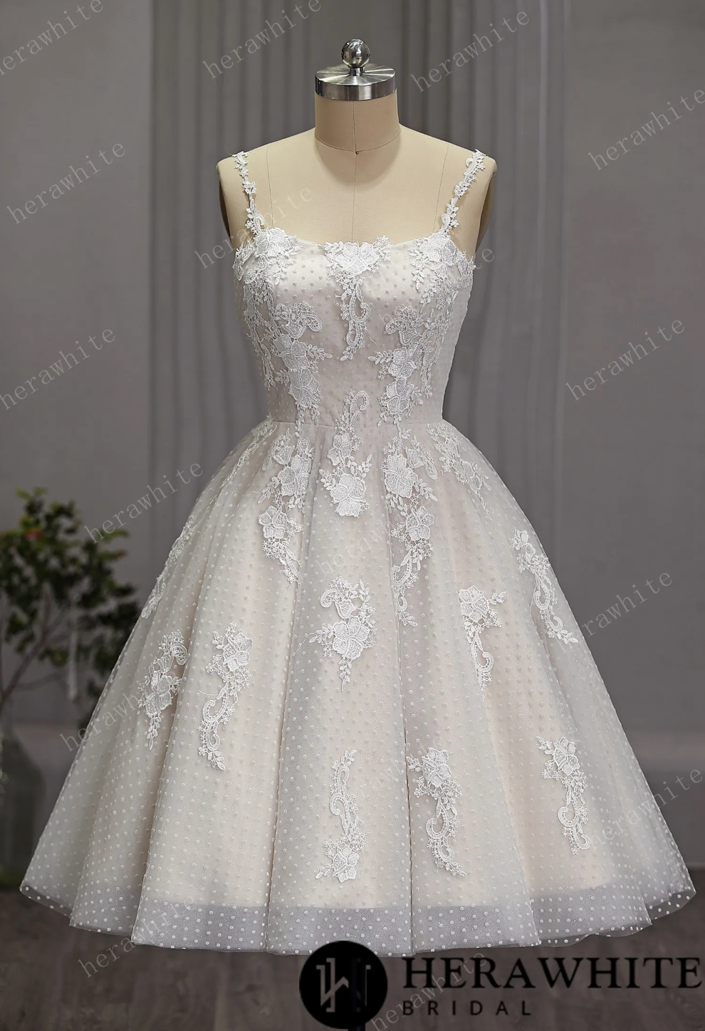 Mini Short Wedding Dress Tulle Polka Dot No Train, The polka dot tulle fabric adds a playful touch to the classic ballgown silhouette. And the lace detailing adds a touch of romance a
