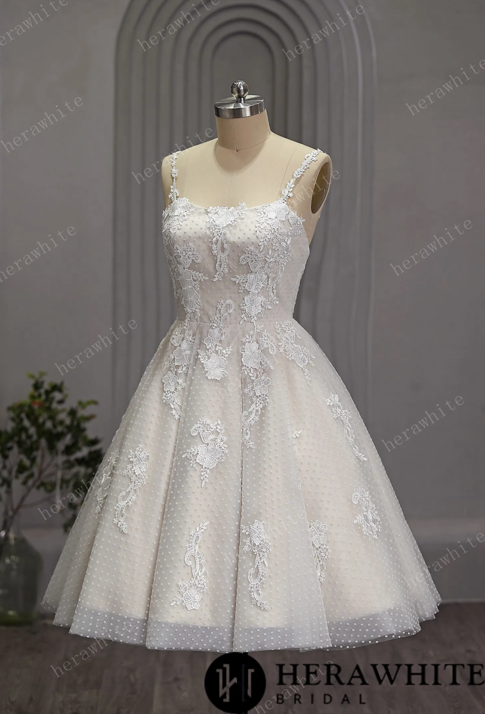 Short Tulle Ballgown Polka Dots Wedding Dress with Straps