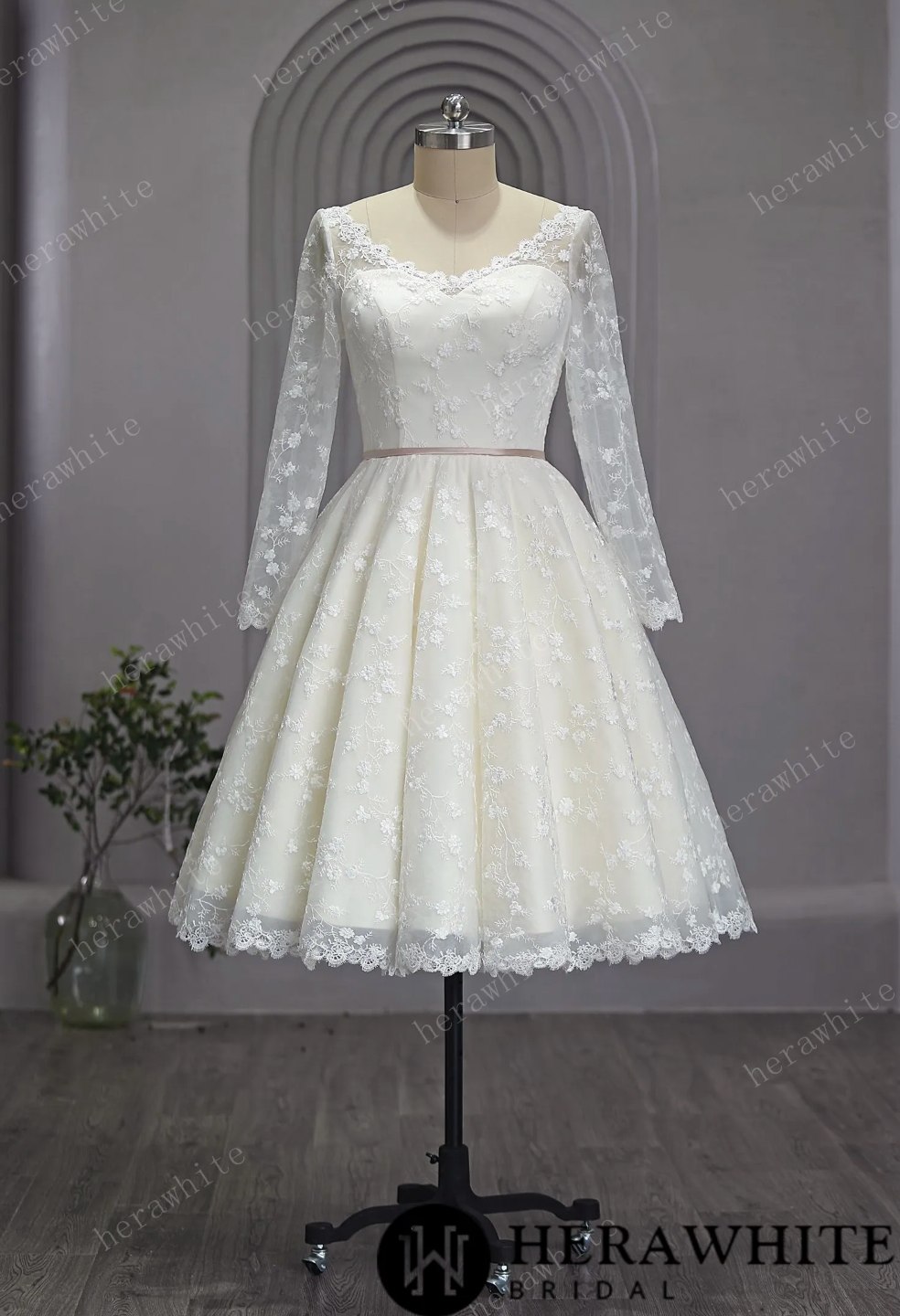 Vintage Lace Wedding Sheer Neckline With Sleeves Tea Length Garden Wedding Dress