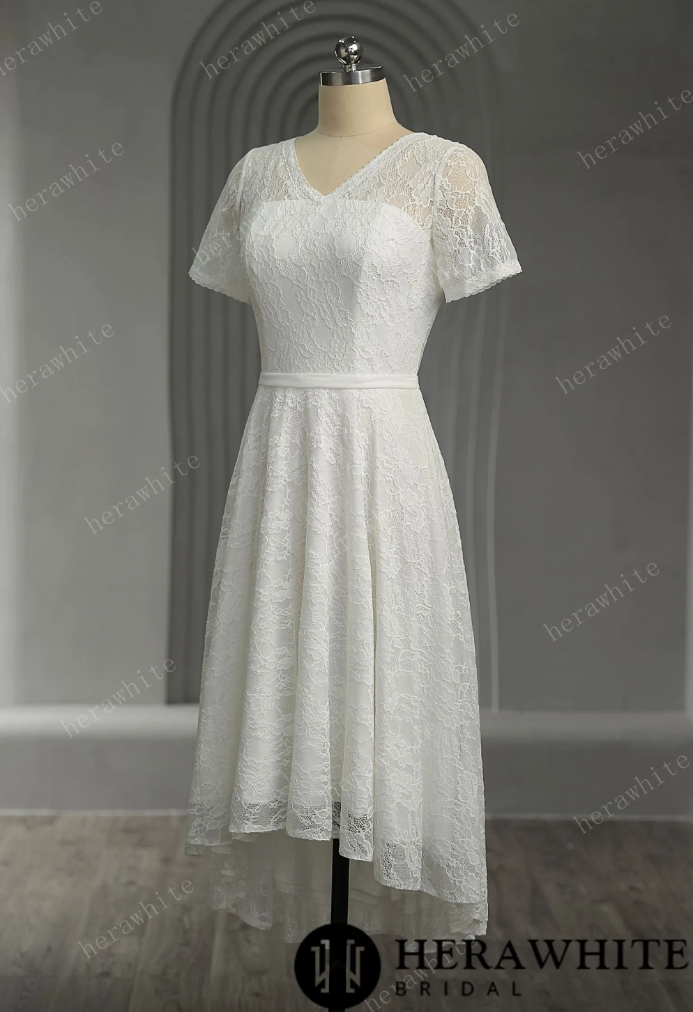 Mini Short Wedding Dress Lace A Line No Train, Indulge in the luxurious feel and unparalleled comfort of this wedding dress. The short-sleeved