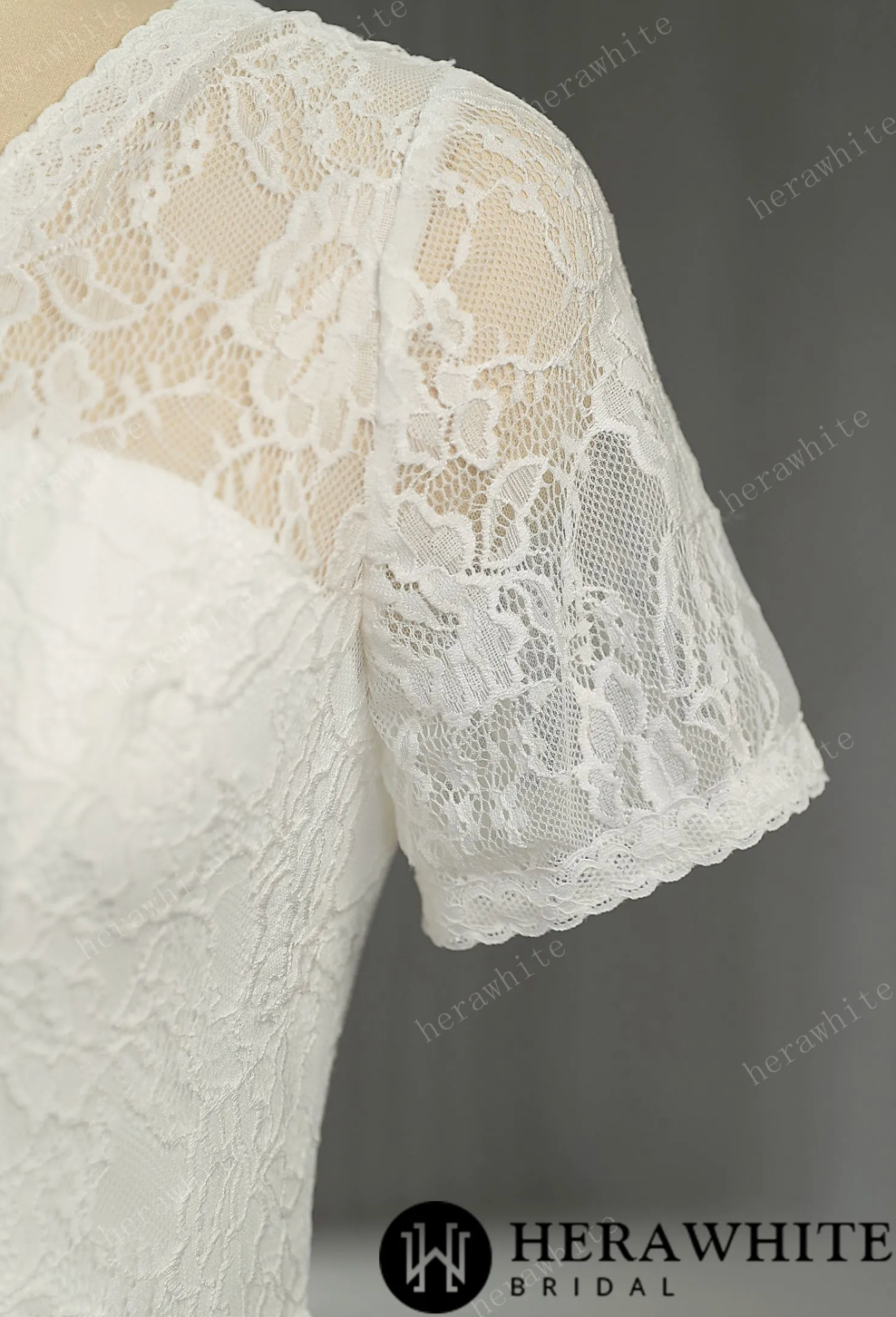 Mini Short Wedding Dress Lace A Line No Train, Indulge in the luxurious feel and unparalleled comfort of this wedding dress. The short-sleeved