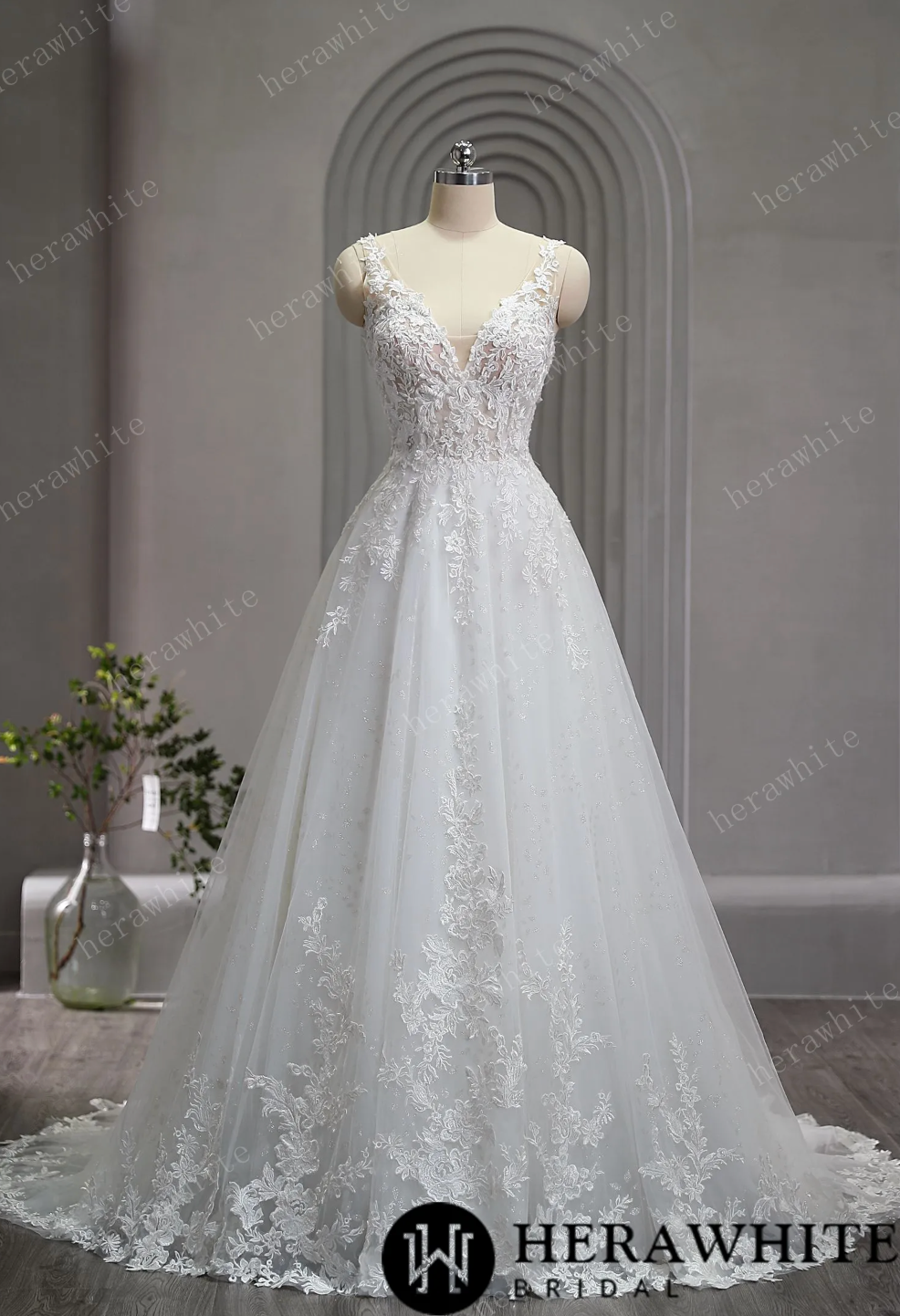 Glitter Tulle Wedding Dress A Line Sleeveless Lace Bridal Gown, this enchanting wedding dress is designed to make you feel like a princess on your special day