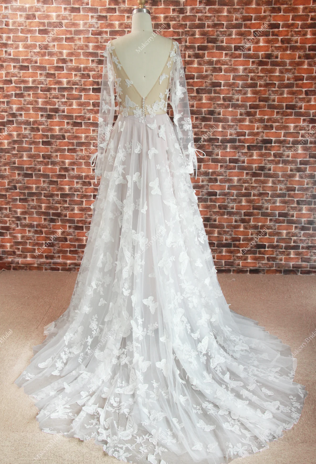 Wedding Dress Boho Lace Butterfly Pattern With Long Sleeves