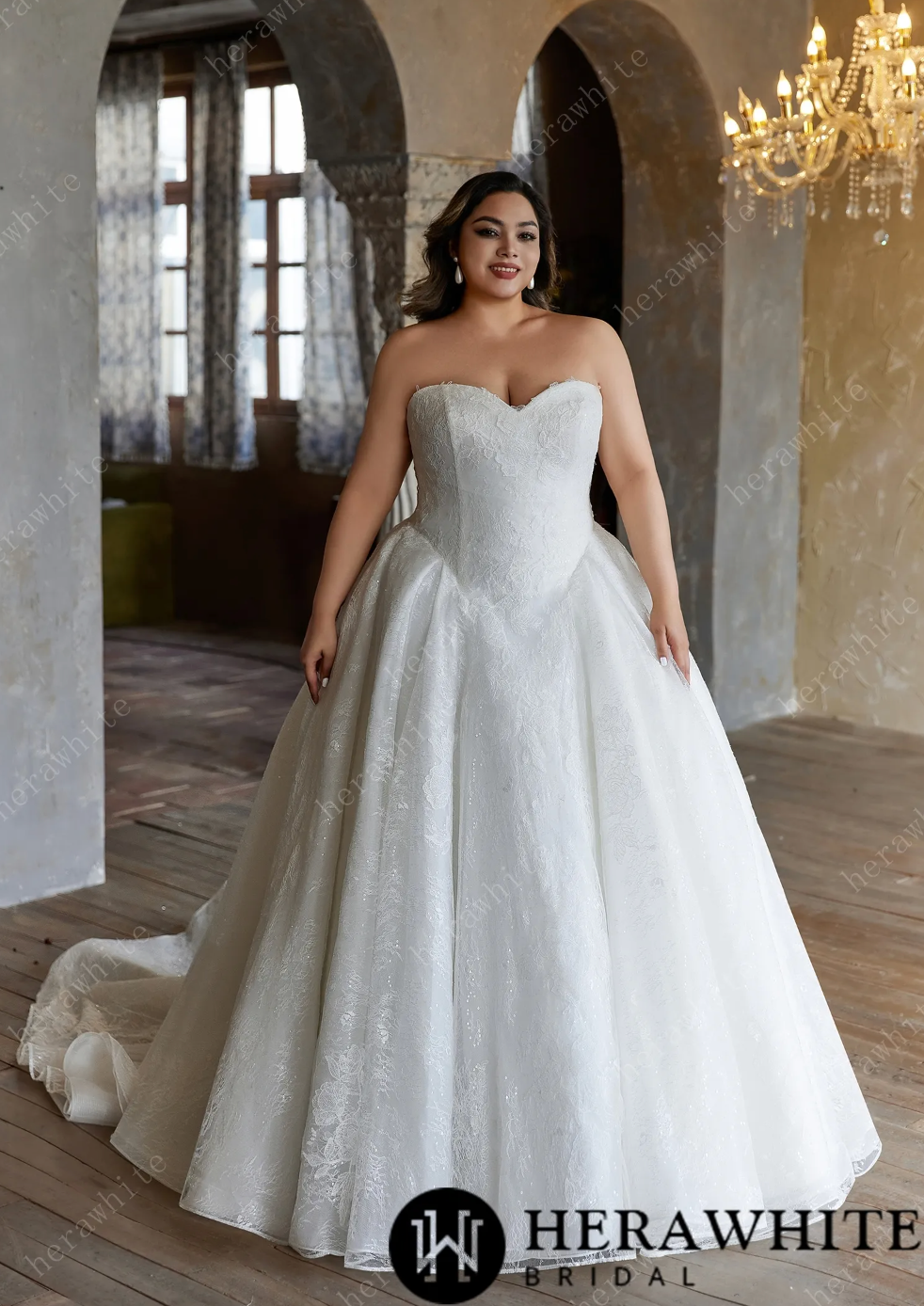 Plus Size Wedding Dress Glittering Lace Ball Gown
