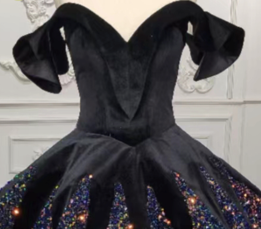 Black Quinceanera Dresses Ball Gown Beading Vestidos De 15