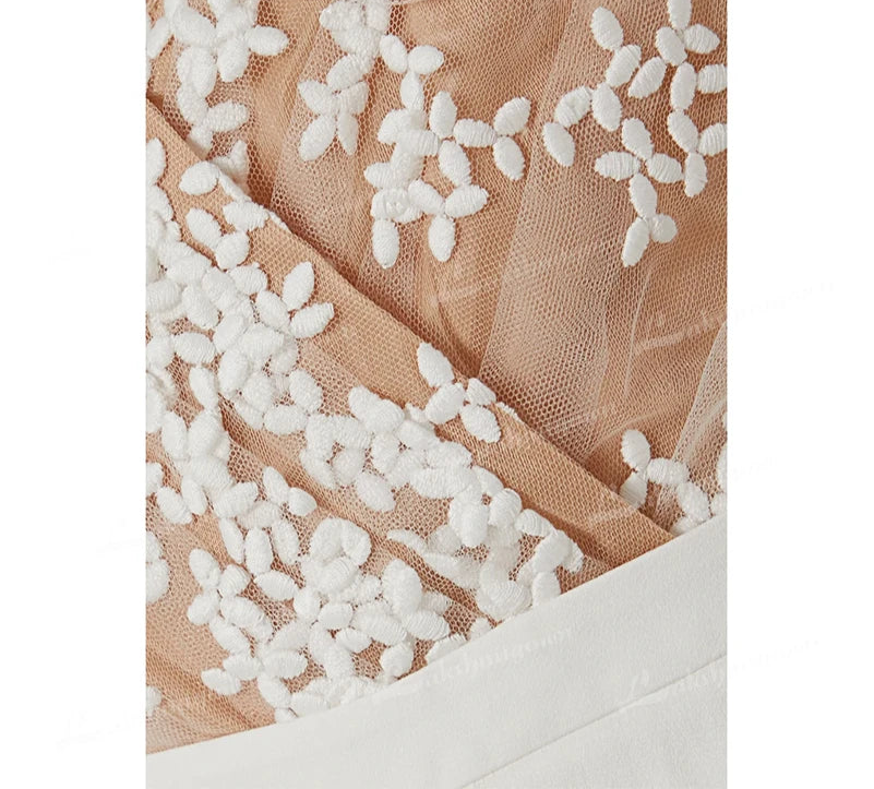 Wedding Jumpsuit Boho Beach Bridal Suit, Feel confident and comfortable on your big day with our Bohemian Lace Jumpsuit. The stunning lace design