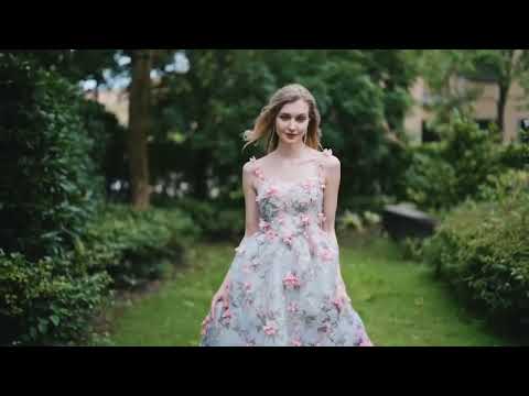Wedding Dress 3D Flowers And Train With Detachable Sleeves