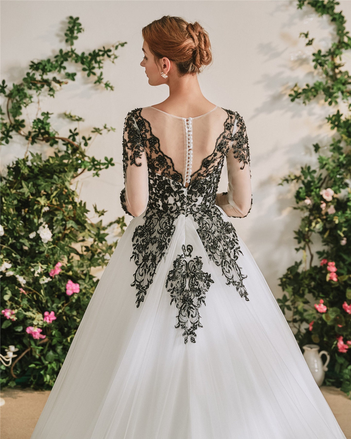Long Sleeve Wedding Dress Black Lace Button Back Princess Bridal Ball Gown