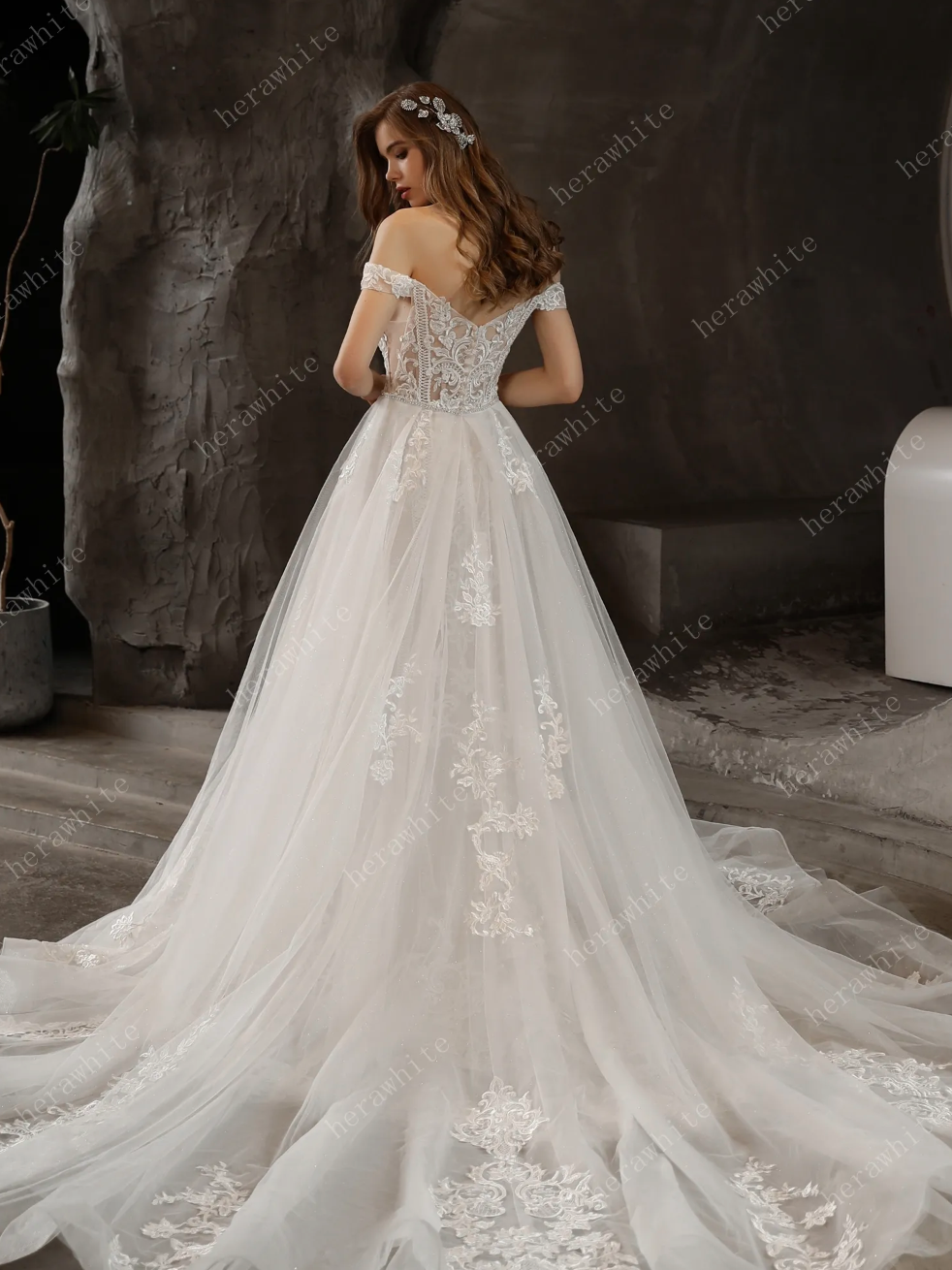 Lace Wedding Dress Glitter Tulle Bridal Gown with Detachable Train,  all is possible in this lace bridal dress in a soft, statuesque, and ultra-flattering silhouette