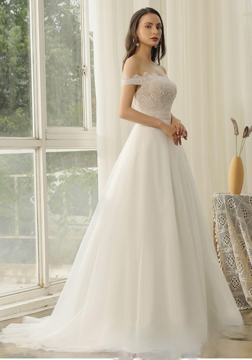 Off-The-Shoulder Beading Lace Pleating Wedding Dress