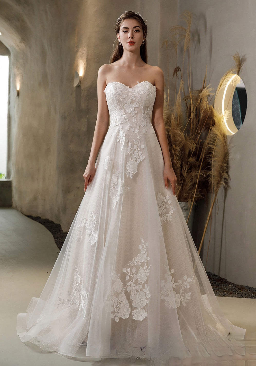 Wedding Dress Satin A Line Floral Lace Bridal Gown, The sweetheart neckline with detachable lace straps amp up the princess vibe!