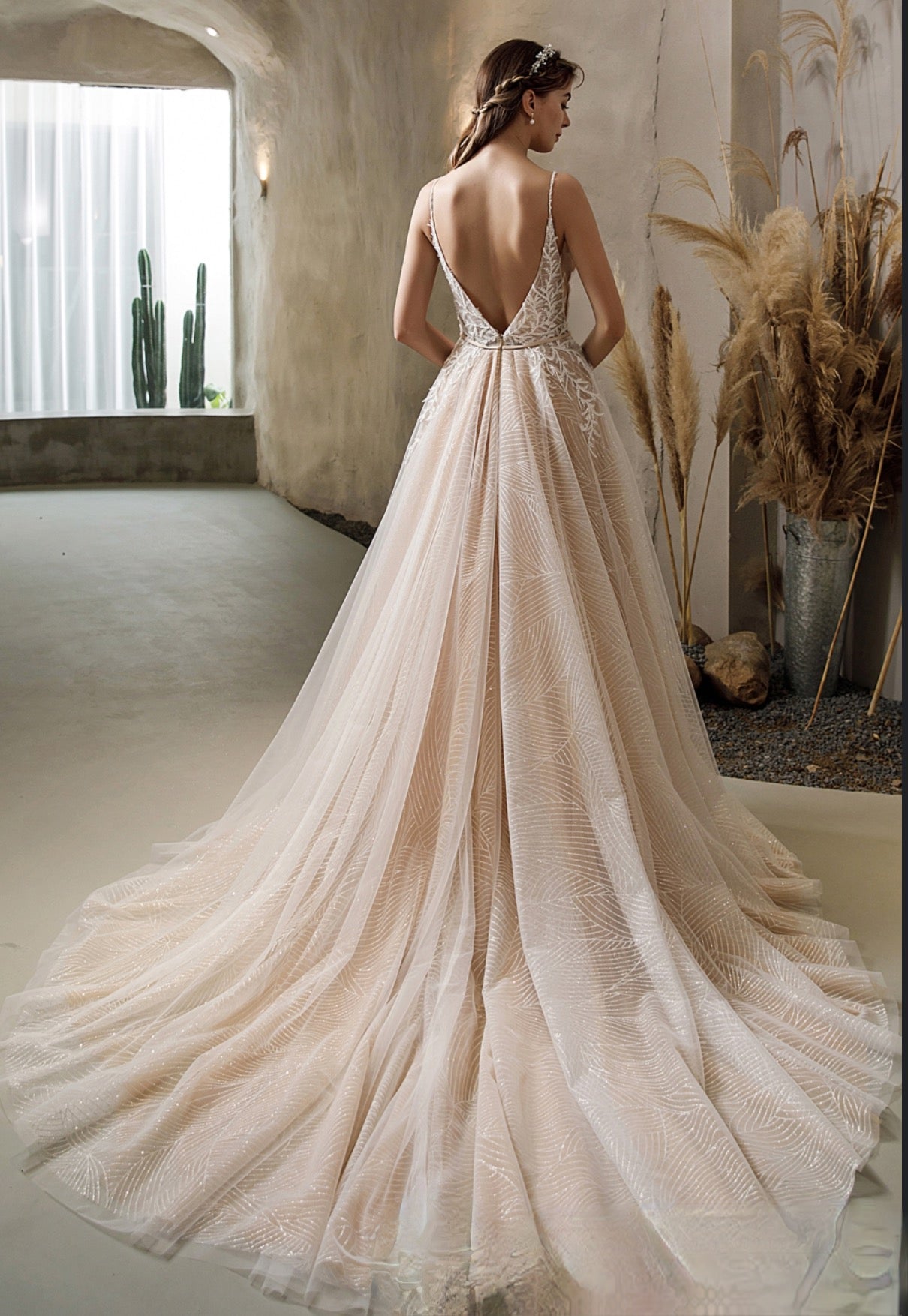 Wedding Dress Sequined Lace A-Line Bridal Gown Long Train, You’ll fall in love with this shimmery lace wedding dress with glitter tulle!
