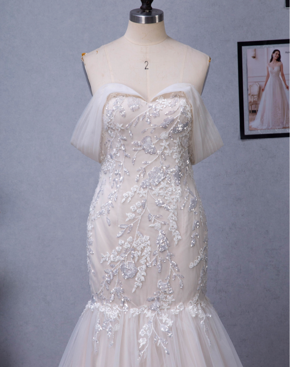 Wedding Dress Off-The-Shoulder Mermaid Chapel Train