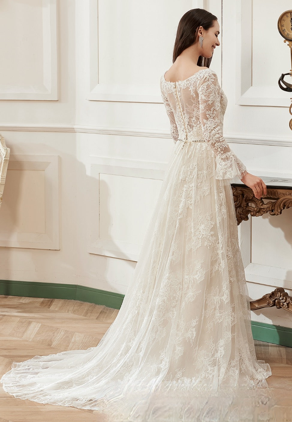 Wedding Dress A-Line Chapel Train With Flare Long Sleeve