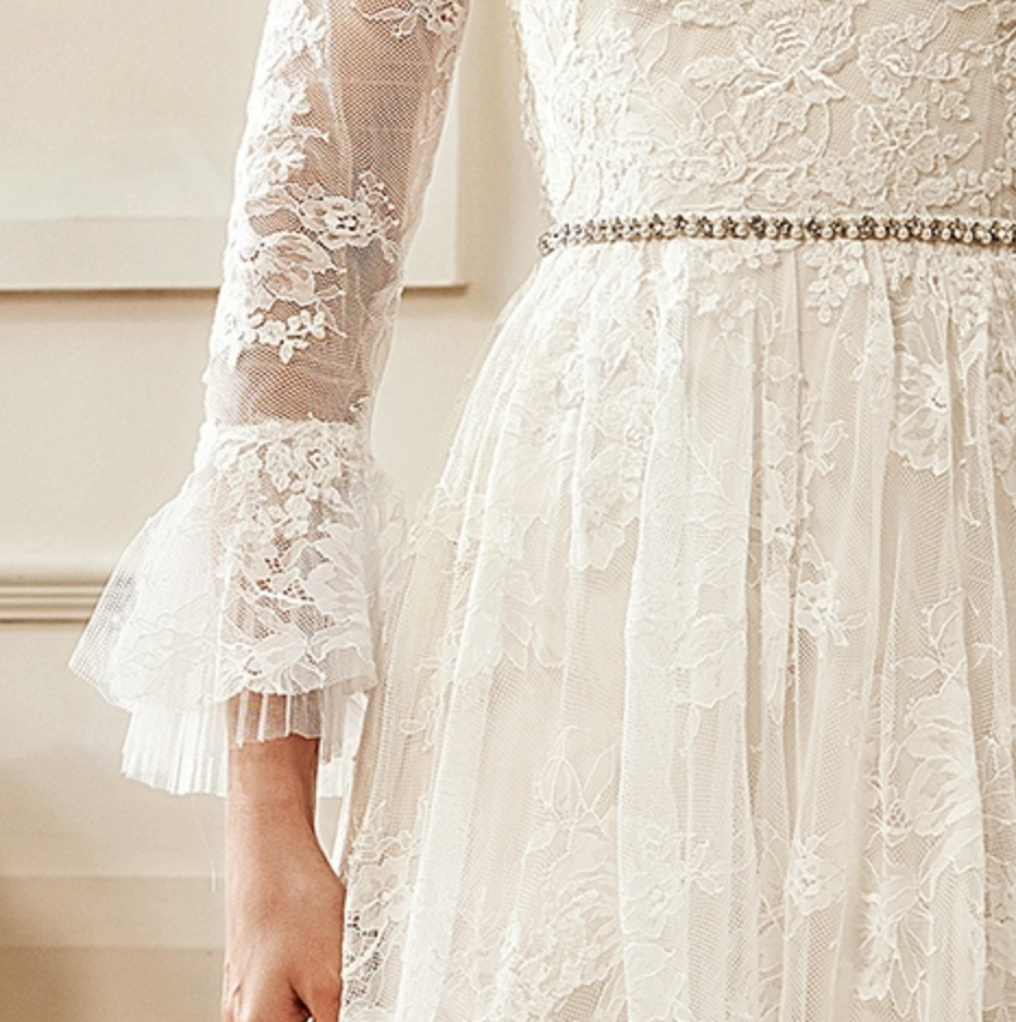 A-Line V-Neck Chapel Train Lace Wedding Dress With Flare Long Sleeve