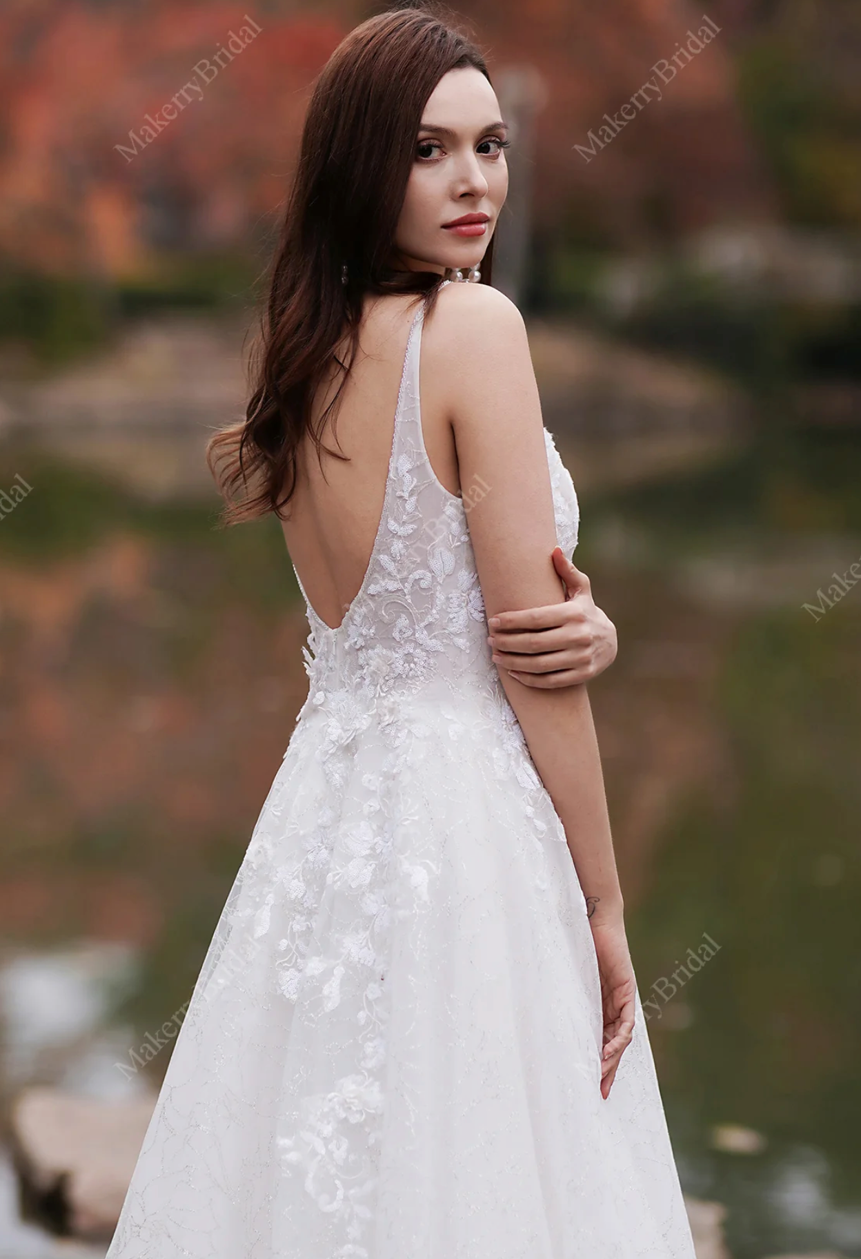 A Precious And Timeless Wedding Dress