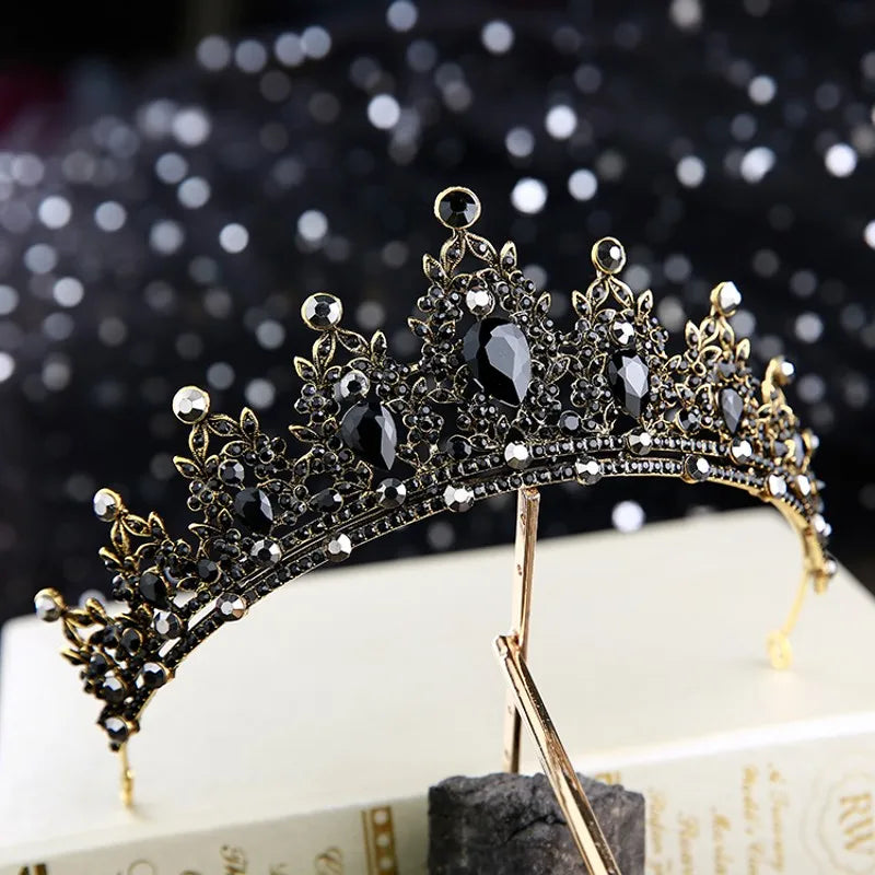 
                      
                        Retro Black Bridal Crystal Tiaras Crowns Princess Rhinestone Veil Tiara Hair Accessory
                      
                    