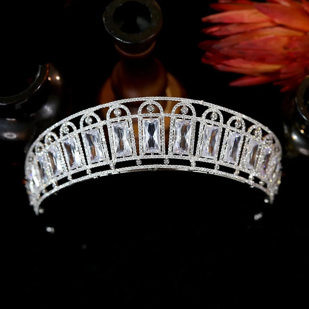 Classic European Queen's Crown Cubic Zirconia  Wedding Tiara