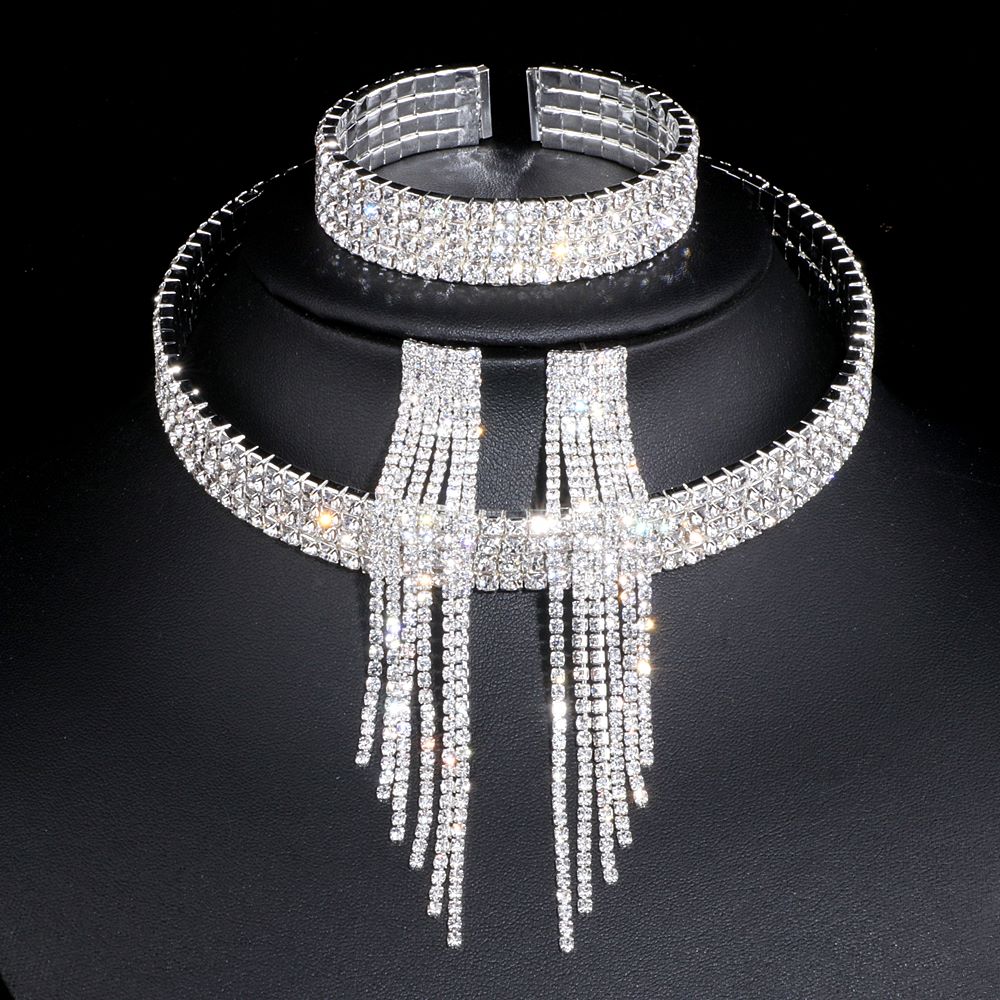 
                      
                        Classic Elegant Tassel Crystal Rhinestone Jewelry Set
                      
                    