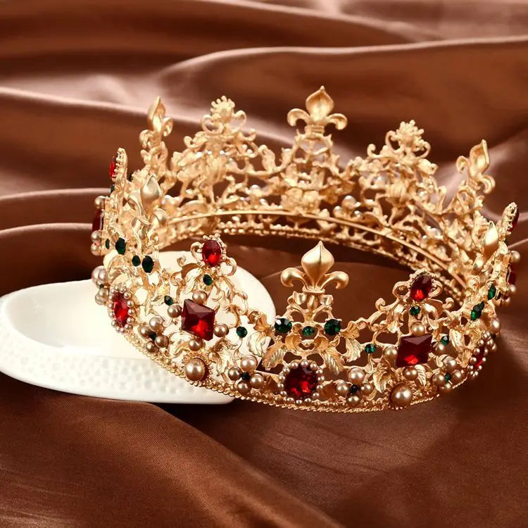 
                      
                        Full Round Crystal Gold Color Crown Hair Accessory
                      
                    