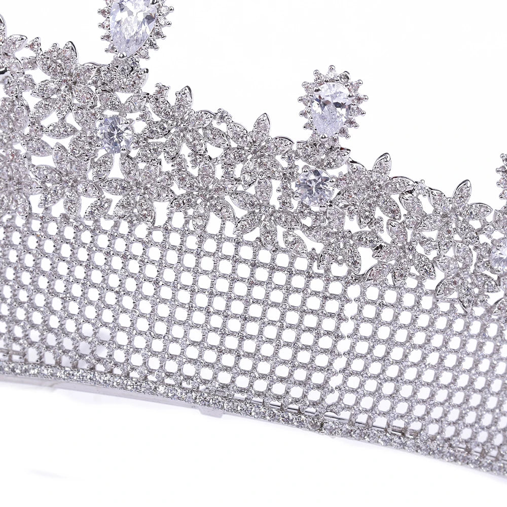 
                      
                        Full Zirconia Crystal Wedding Crown Hair Jewelry Bridal Headpiece
                      
                    