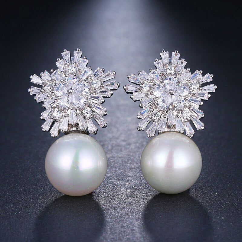 
                      
                        Fashion Imitation Pearl Drop Cubic Zirconia Wedding Earrings
                      
                    