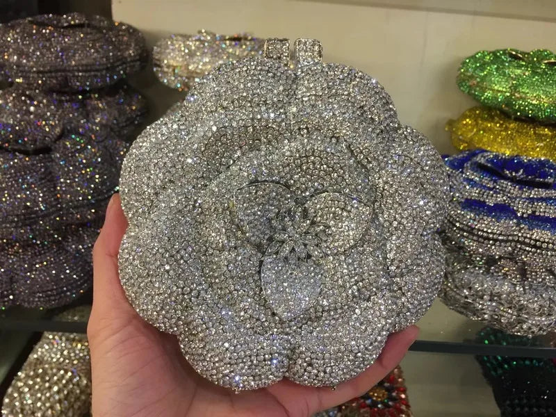 
                      
                        Crystal Rose Clutch Purse Rhinestone Evening Wedding Party Purse, elevate your evening with this exquisite rose floral mini clutch
                      
                    