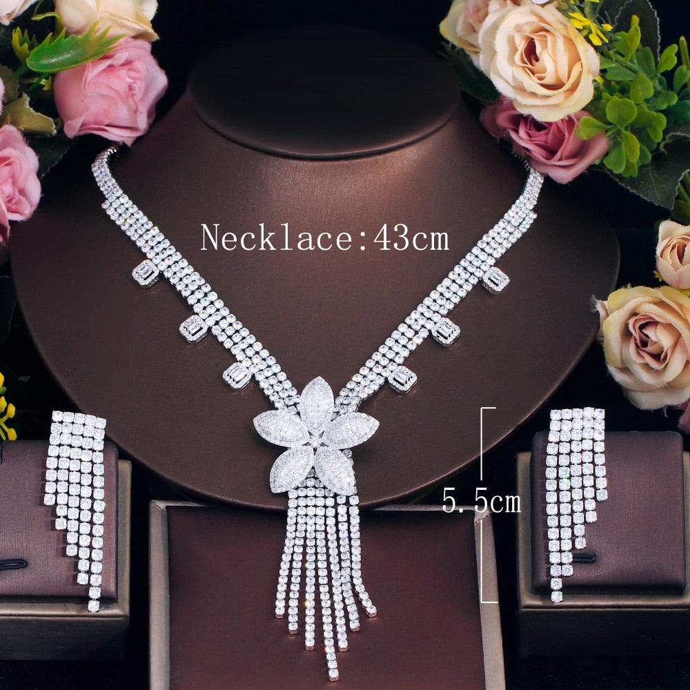 
                      
                        Super Luxury Shiny Cubic Zirconia Big Flower Dangle Tassel Party Necklace  Jewelry Set
                      
                    