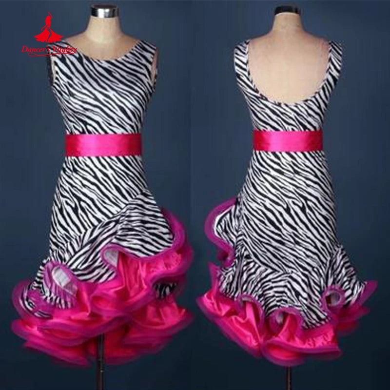 
                      
                        Latin Womens Ballroom Dancing Dresses Cha Cha/Rumba/Samba Performance Costume
                      
                    