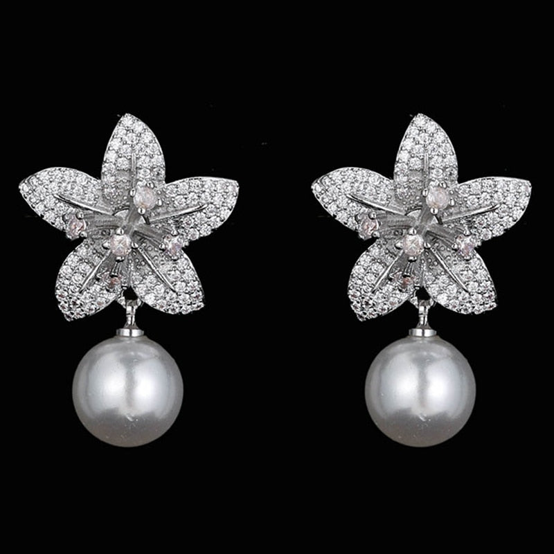 
                      
                        Fashion Imitation Pearl Drop Cubic Zirconia Wedding Earrings
                      
                    