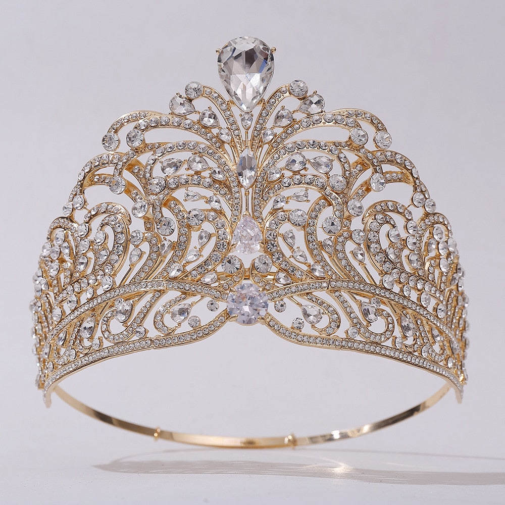 
                      
                        European Crystal Wedding Crowns Cubic Zircon Large Round Queen Tiara Party Hair Accessories
                      
                    