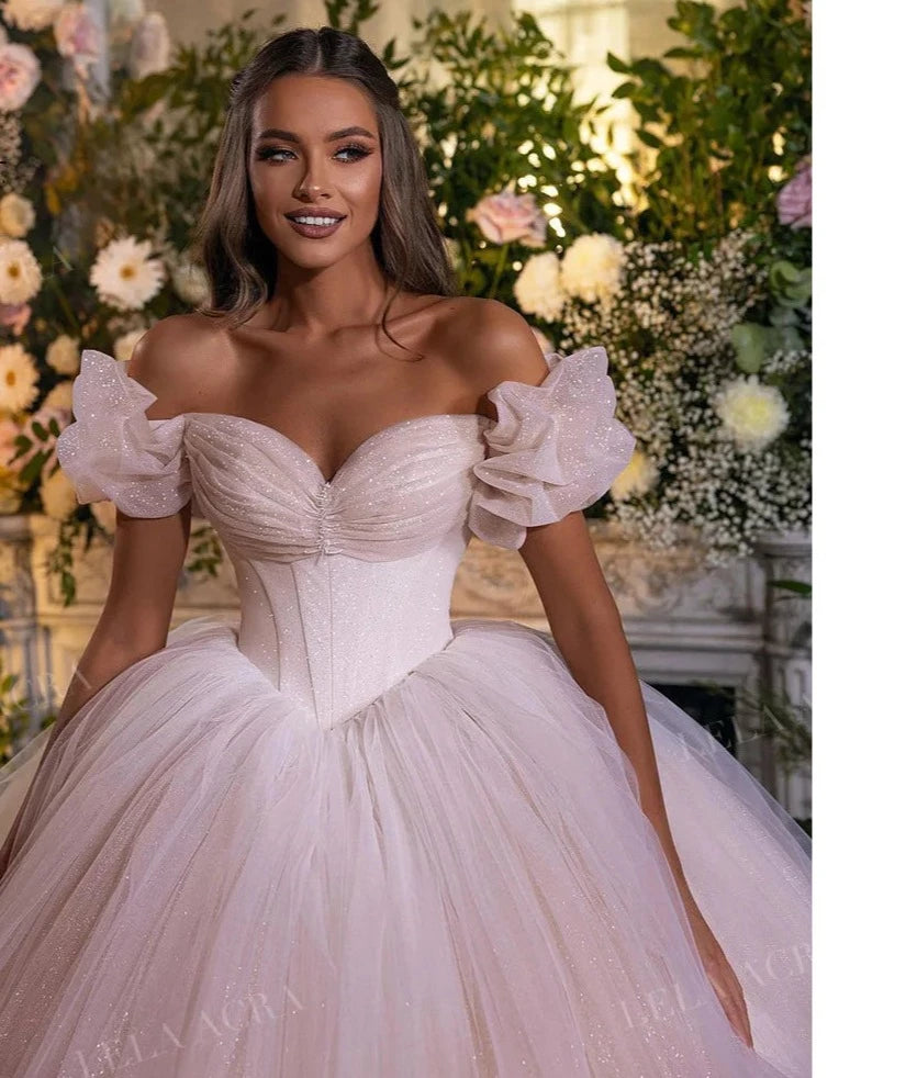 Spaghetti Straps Wedding Dresses A-Line Sexy V-Neck Lace Sweep Train Bridal  Gown | eBay