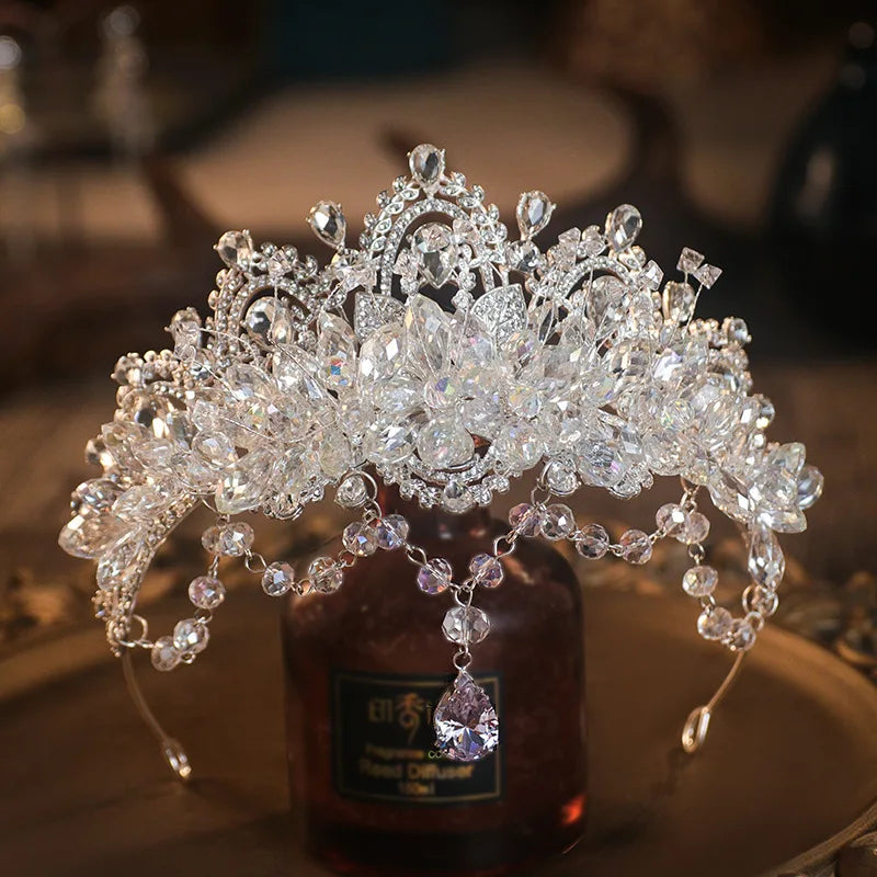 
                      
                        Baroque Luxury Crystal Bridal Tiaras Crown Party Hair Accessory
                      
                    