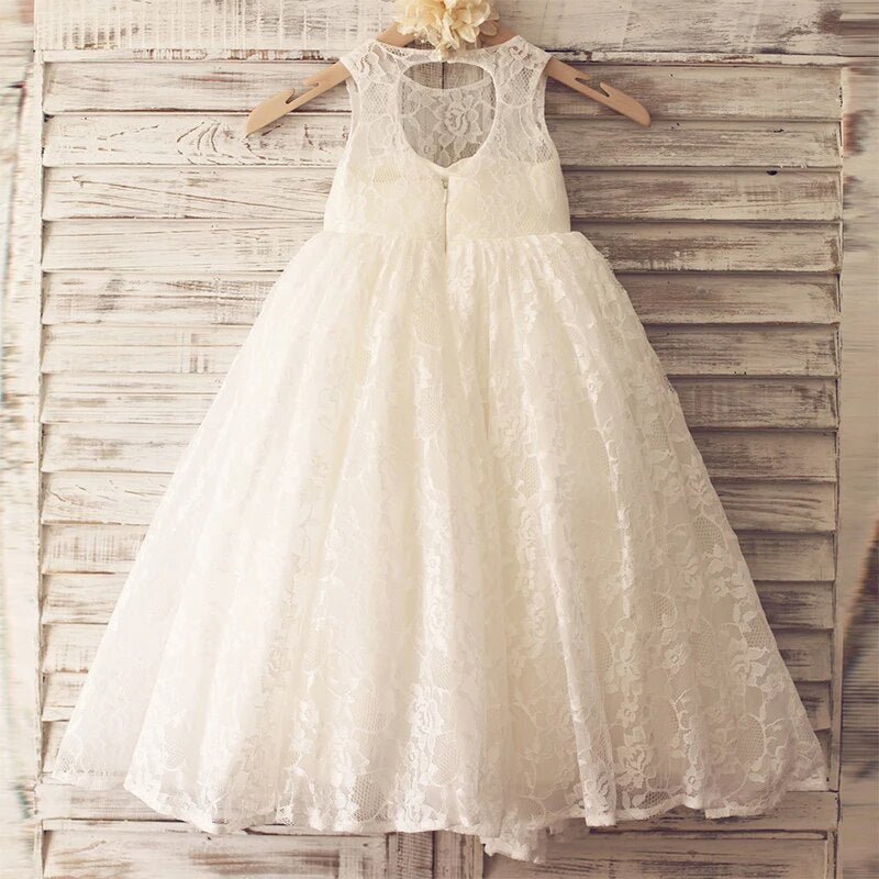 
                      
                        Elegant Flower Girl Dress Organza Ball Gown Lace O-Neck Party Dress
                      
                    
