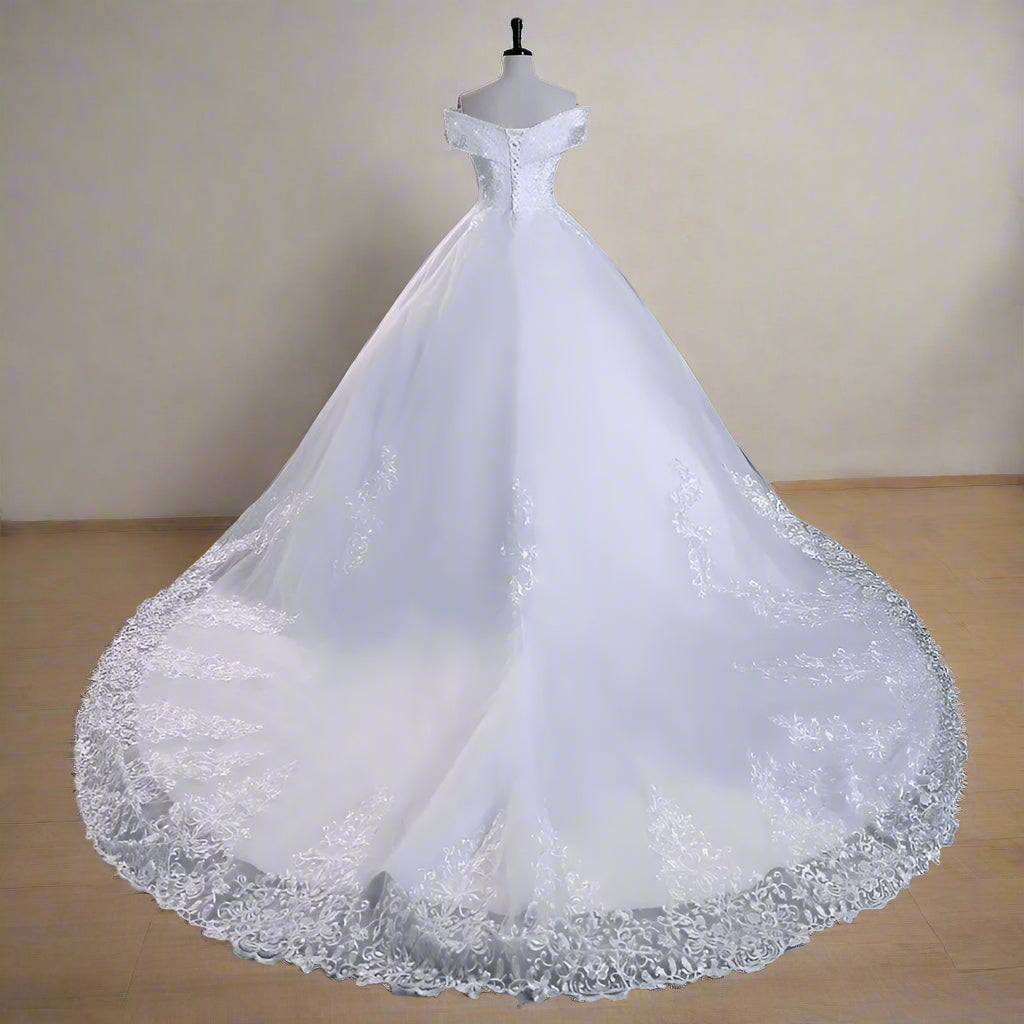 Beading V neck Pretty Lace Embroidery A Line Gown Wedding Dress