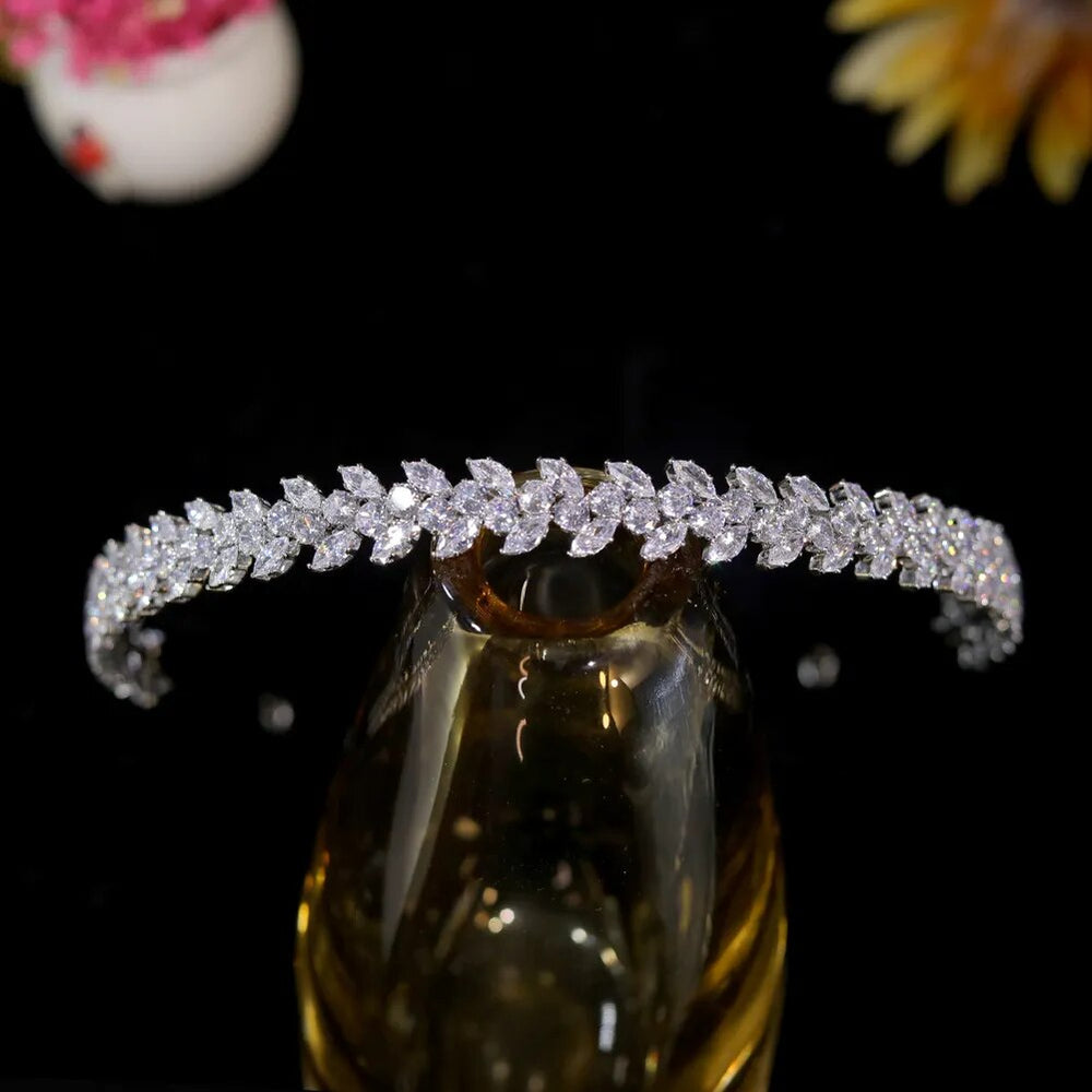 
                      
                        Petite Fine Cubic Zirconia Crystal Bridal Crown Wedding Headband
                      
                    