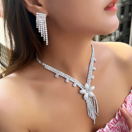 Long Rope With Big Flower Choker Necklace For Women Elegant Lace Up Rope  Chain Necklace On Neck 2023 Fashion Jewelry Accessories - Snngv | Fruugo NO
