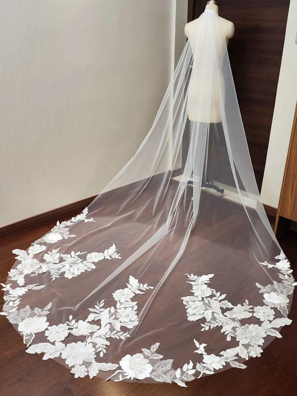 Fairy Floral Lace Wedding Bridal Veil with Comb 3 Meters Long Single Tier