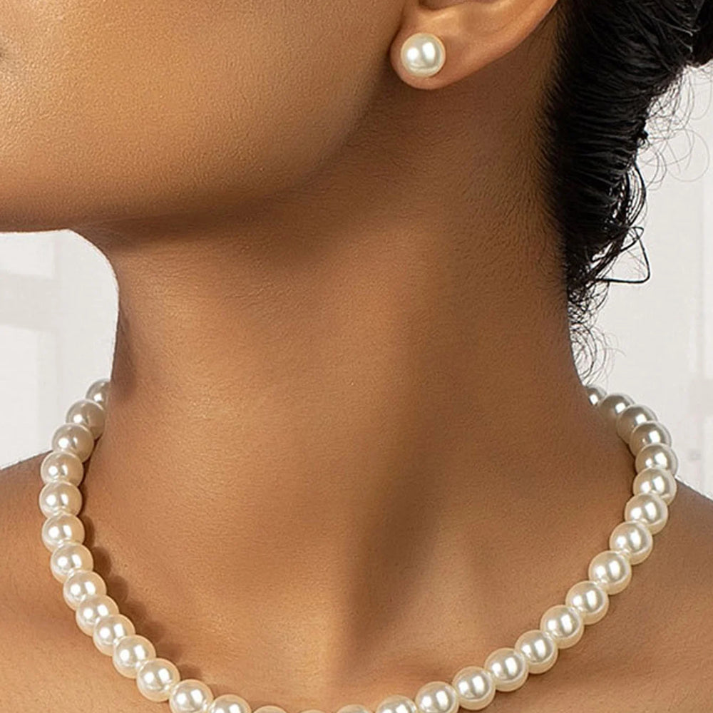 
                      
                        Women's Temperament Pearl Earrings And Necklace Jewelry Set
                      
                    