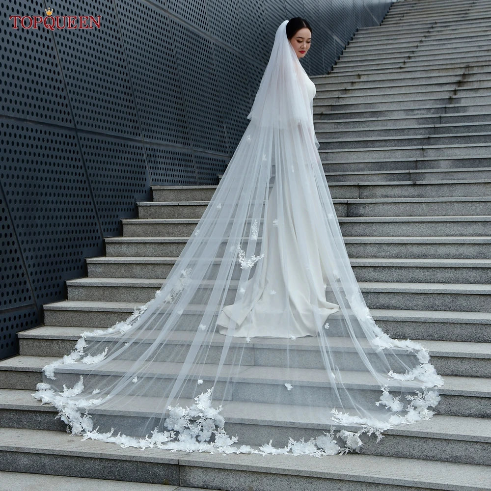 
                      
                        3D Flowers Wedding Veil Luxury Cathedral Lace Tulle Bridal Veil
                      
                    